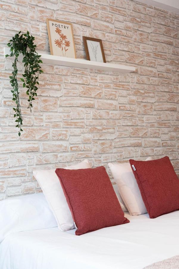 ヴィーゴAmplia Vivienda Con Garajeアパートメント エクステリア 写真