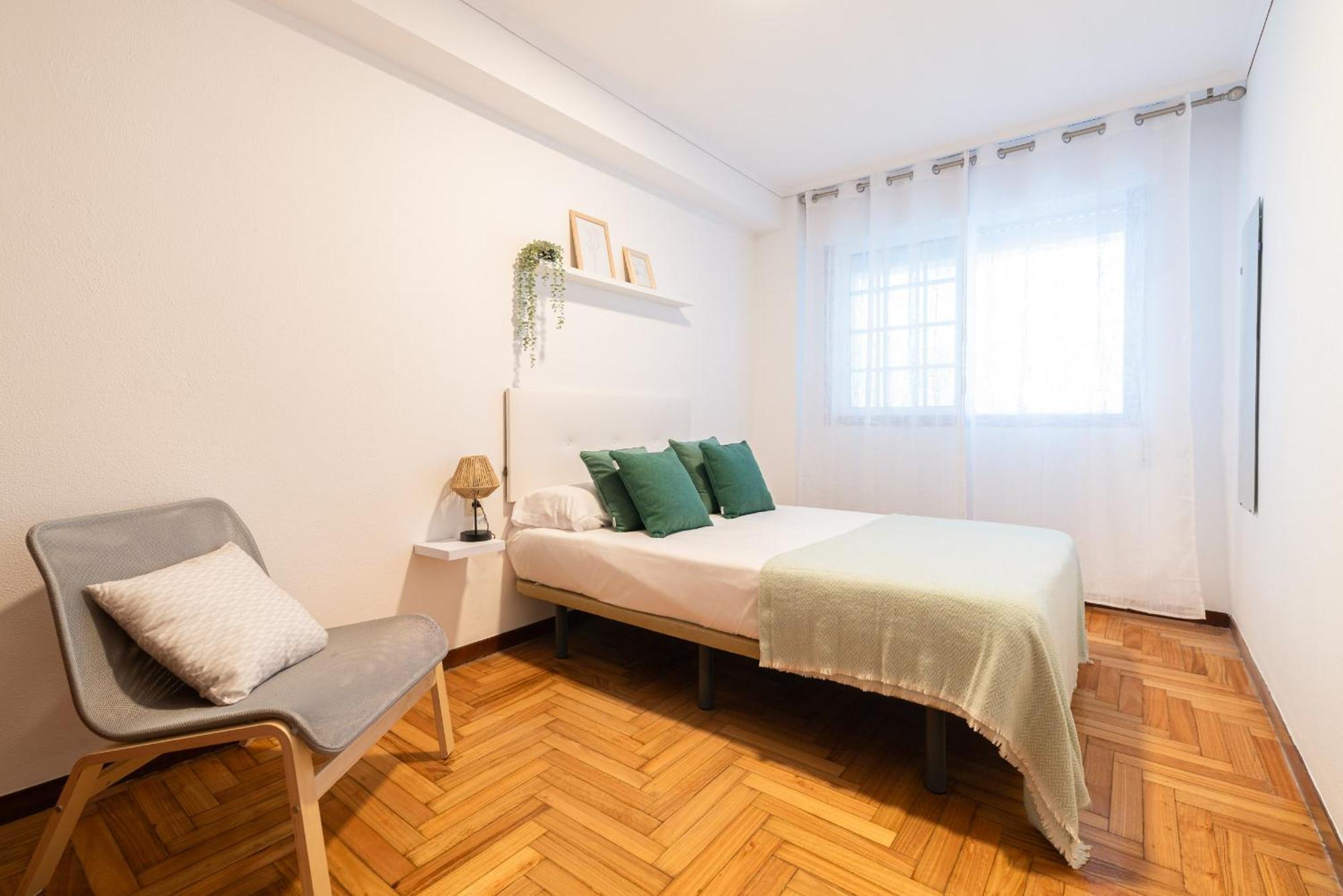 ヴィーゴAmplia Vivienda Con Garajeアパートメント エクステリア 写真
